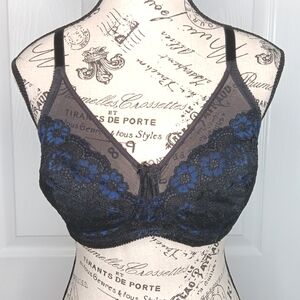 NWOT Wonderbra 34D Black Blue Lace Underwire Bra Unpadded